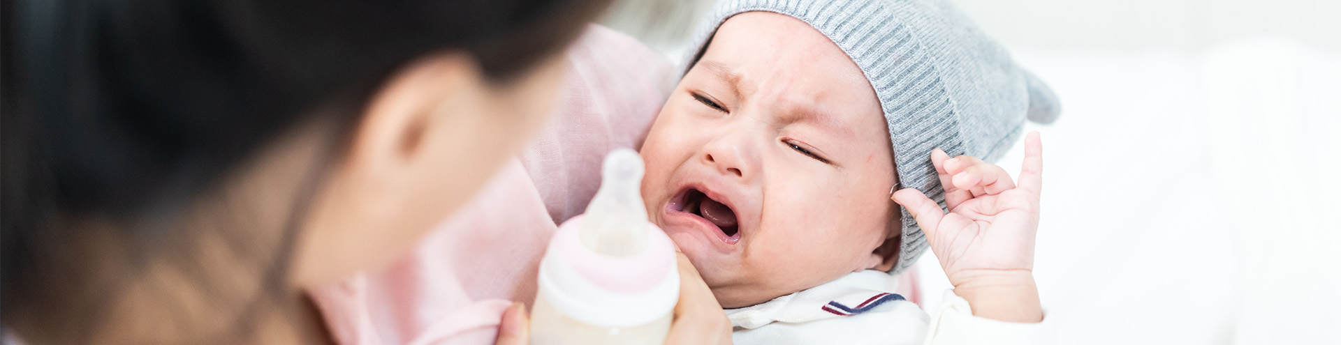Feeding your baby with formula